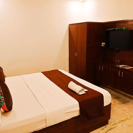 Hotel De Tark Near Igi Airport Delhi Nowe Delhi Zewnętrze zdjęcie